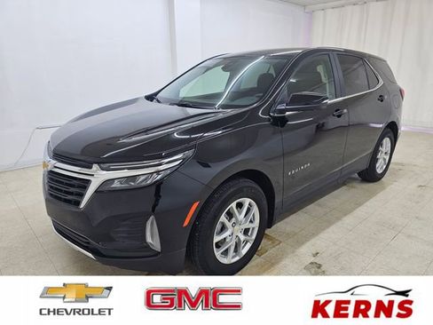 Used 2024 Chevrolet Equinox LT FWD image 1
