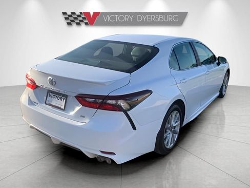 Used 2024 Toyota Camry SE FWD image 8