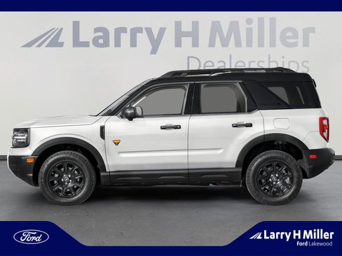 New 2026 Ford Bronco Sport Badlands image 3