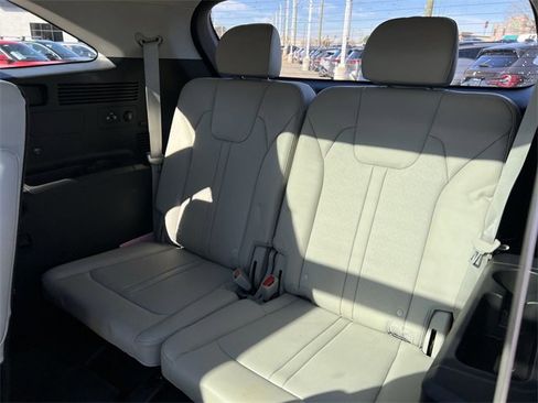 Certified 2022 Kia Sorento SX image 24