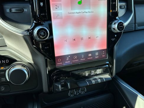 New 2026 RAM 1500 Big Horn/Lone Star image 25