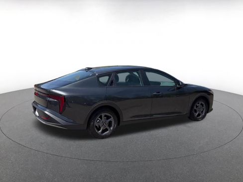 Used 2025 Kia K4 LXS image 27