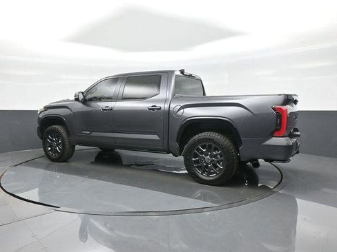 Used 2024 Toyota Tundra Platinum AWD/4WD image 5