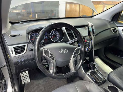 Used 2013 Hyundai Elantra GT w/ Style Pkg image 17