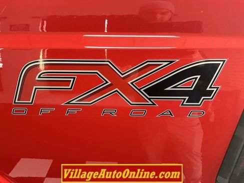 Used 2016 Ford F350 XLT w/ XLT Premium Package image 35