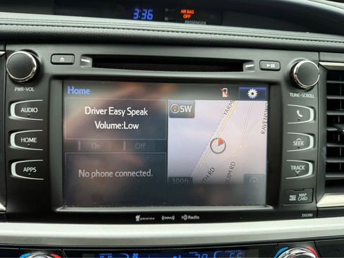 Used 2019 Toyota Highlander XLE AWD/4WD image 20