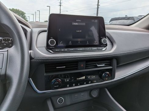Certified 2023 Nissan Rogue SV AWD/4WD image 19