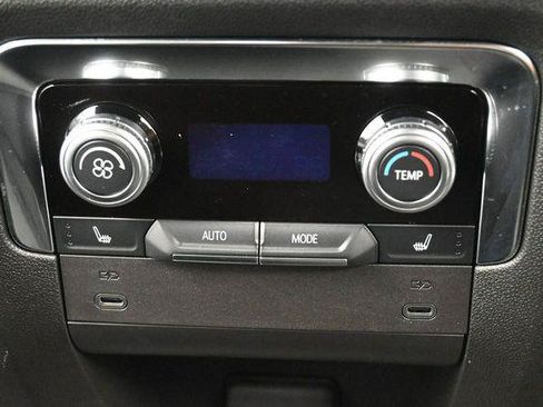 Used 2025 GMC Yukon Elevation w/ LPO, Floor Liner Package RWD image 36