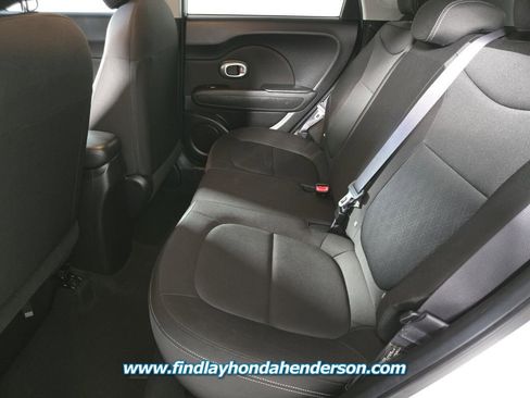 Used 2017 Kia Soul FWD image 15