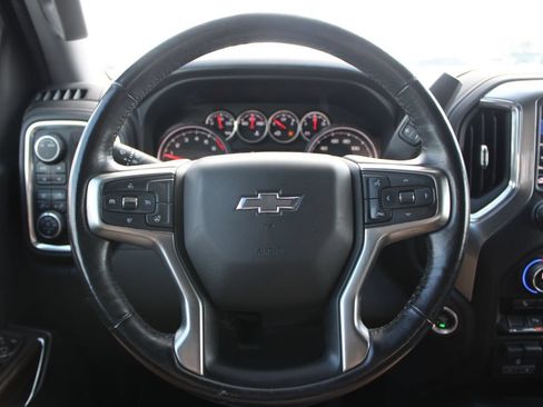 Used 2021 Chevrolet Silverado 1500 LT Trail Boss w/ Convenience Package II AWD/4WD image 35