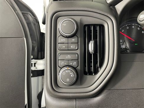 New 2026 Chevrolet Silverado 1500 Custom w/ Turbomax Blackout Package image 10