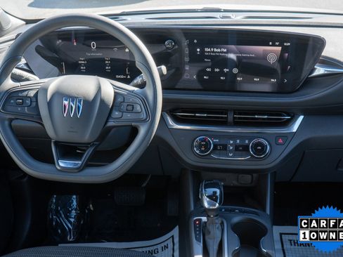 Used 2024 Buick Envista Preferred w/ Convenience II Package image 11