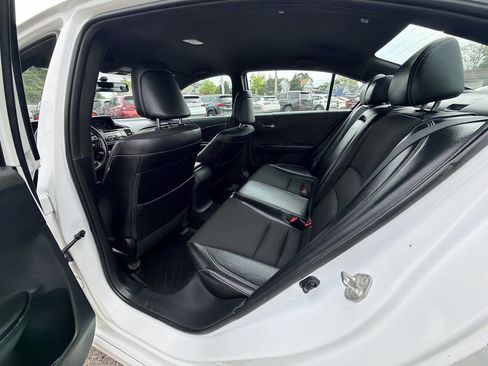 Used 2017 Honda Accord Sport image 42