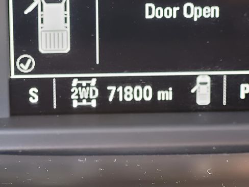 Used 2022 Chevrolet Silverado 1500 Custom image 13