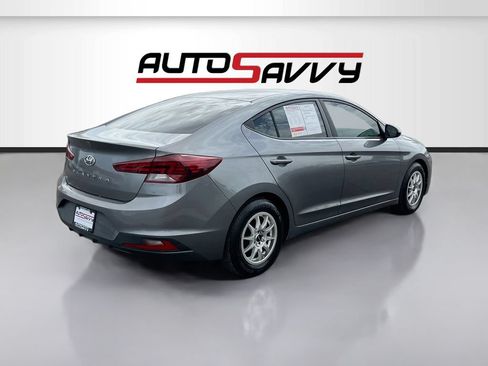 Used 2019 Hyundai Elantra SE FWD image 7