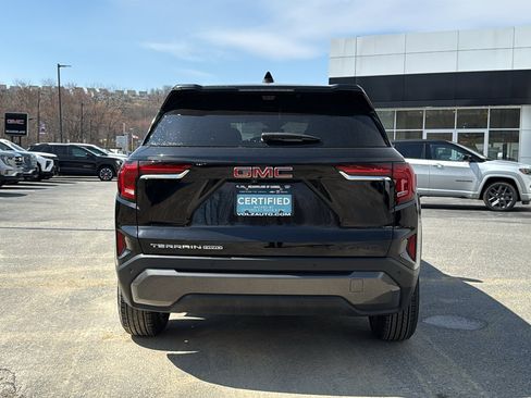 Used 2026 GMC Terrain Elevation w/ Technology Package II image 7