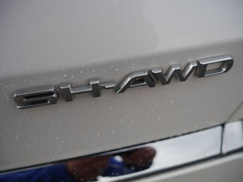 Used 2023 Acura MDX SH-AWD w/ Advance Package image 10