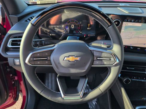 New 2026 Chevrolet Traverse LT w/ Enhanced Driving Package FWD image 20