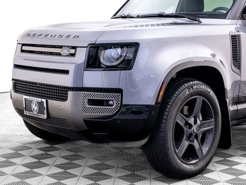 Used 2024 Land Rover Defender 90 X-Dynamic SE AWD/4WD image 37