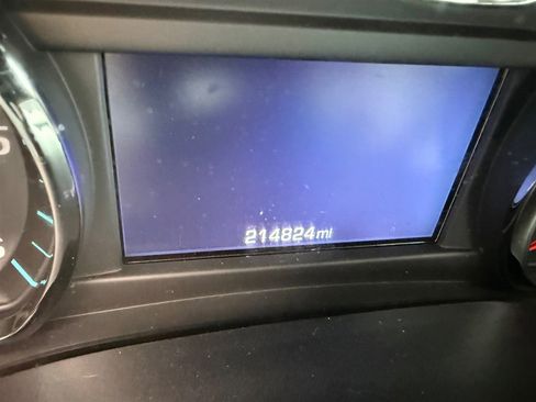 Used 2017 Chevrolet Silverado 1500 LT w/ LT Convenience Package image 7