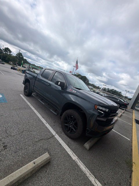 Used 2022 Chevrolet Silverado 1500 LT Trail Boss w/ Safety Package AWD/4WD image 2