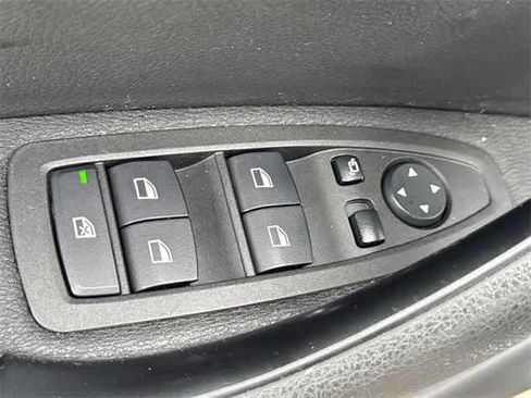 Used 2018 BMW X2 xDrive28i w/ Convenience Package image 9