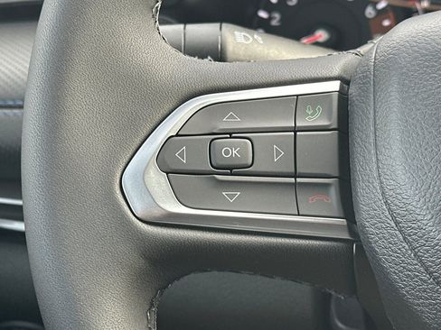 New 2026 Jeep Compass Limited image 28