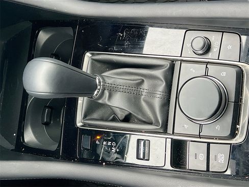 Used 2025 MAZDA MAZDA3 2.5 Turbo Sedan w/Premium Plus image 19