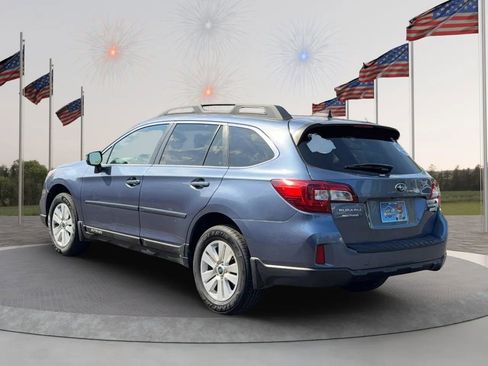 Used 2017 Subaru Outback 2.5i Premium AWD/4WD image 5