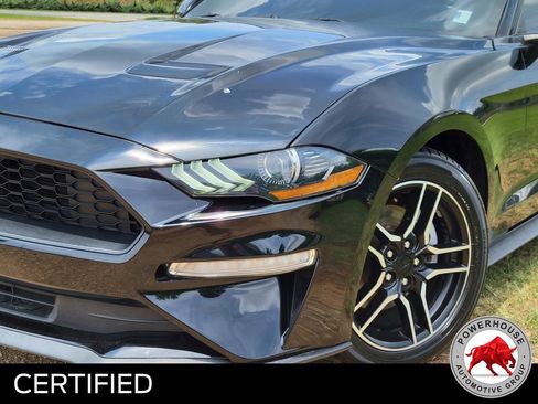 Used 2022 Ford Mustang Premium RWD image 11