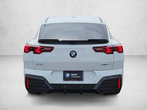 New 2026 BMW X2 xDrive28i w/ M Sport Package AWD/4WD image 8