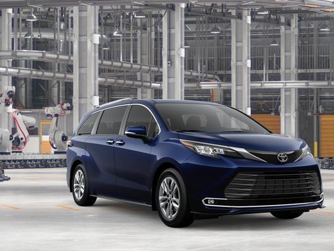 New 2026 Toyota Sienna Limited FWD image 15