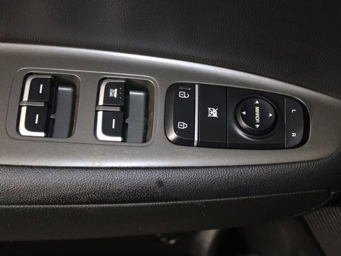 Used 2020 Kia Optima LX image 19