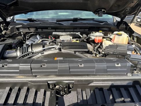 Used 2021 GMC Sierra 2500 Denali w/ Denali Ultimate Package image 18