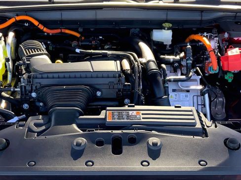 New 2026 Lincoln Nautilus Premier w/ Jet Appearance Package image 16