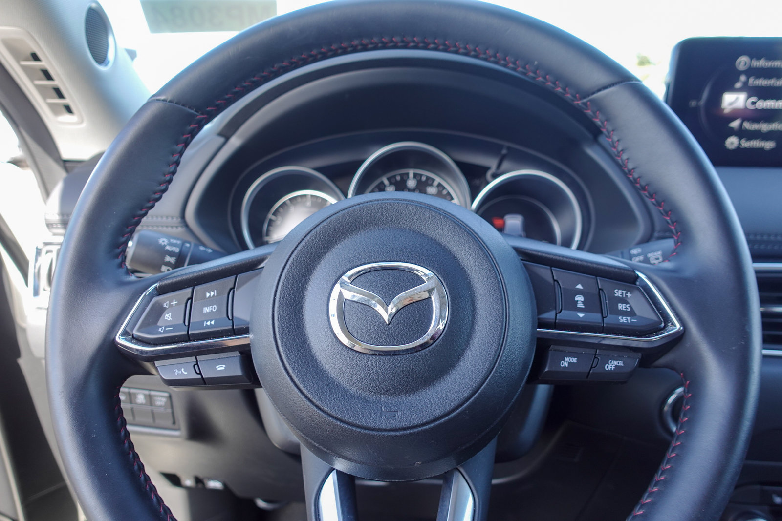 Certified 2025 MAZDA CX-5 Carbon Edition AWD/4WD image 19
