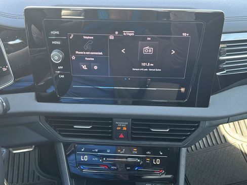 Used 2025 Volkswagen Jetta Sport FWD image 13