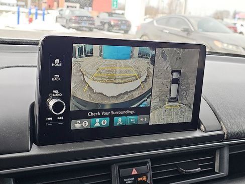 Used 2023 Honda Pilot Elite image 21