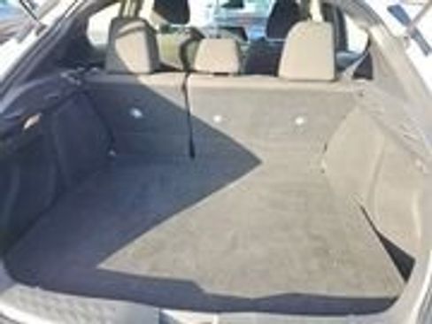 Used 2019 Toyota C-HR XLE image 15