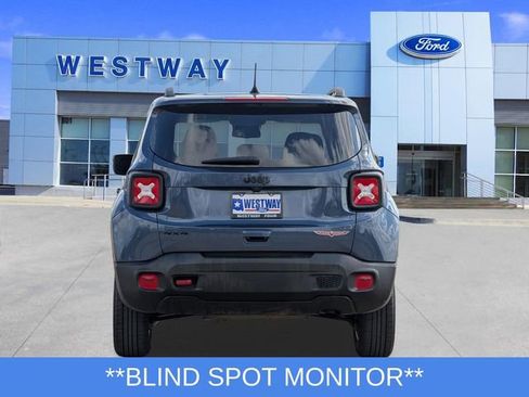 Used 2023 Jeep Renegade Trailhawk image 4