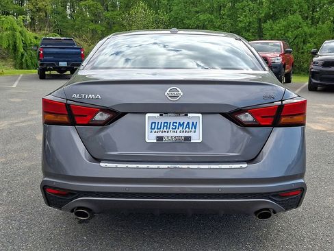 Used 2021 Nissan Altima 2.5 SR w/ SR Premium Package FWD image 5