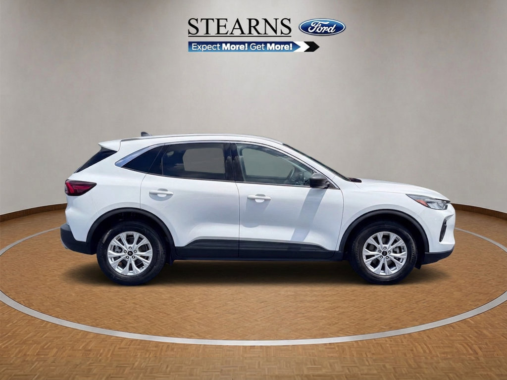 Used 2024 Ford Escape Active FWD image 4
