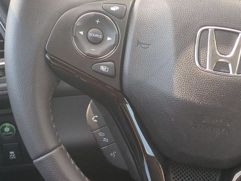 Used 2019 Honda HR-V EX-L image 14
