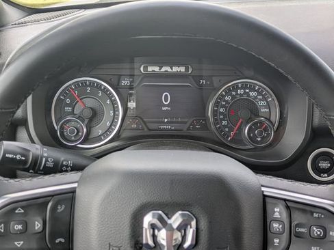 Used 2025 RAM 1500 Big Horn AWD/4WD image 18