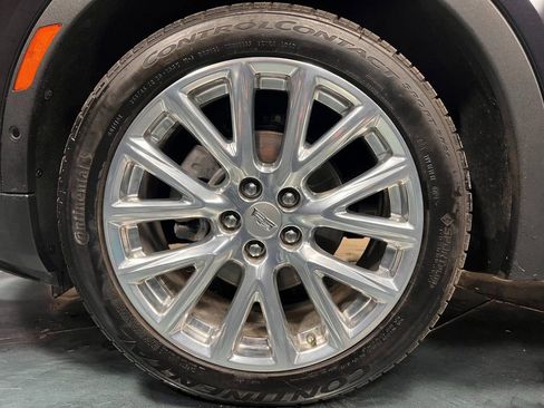 Used 2023 Cadillac XT4 Sport AWD/4WD image 23