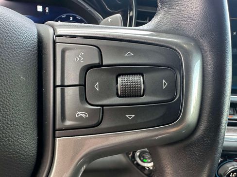 Used 2023 Chevrolet Silverado 1500 LTZ AWD/4WD image 14