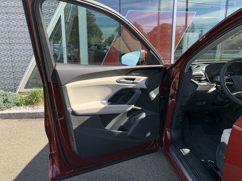 New 2025 Audi Q5 Premium Plus image 8