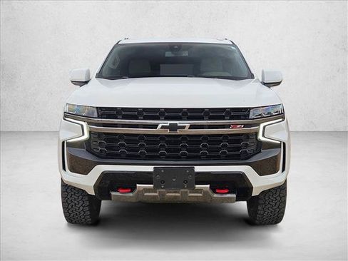 Used 2021 Chevrolet Suburban Z71 AWD/4WD image 2