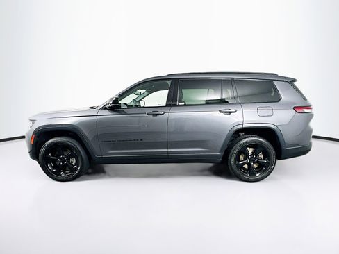 Used 2023 Jeep Grand Cherokee L Laredo AWD/4WD image 4