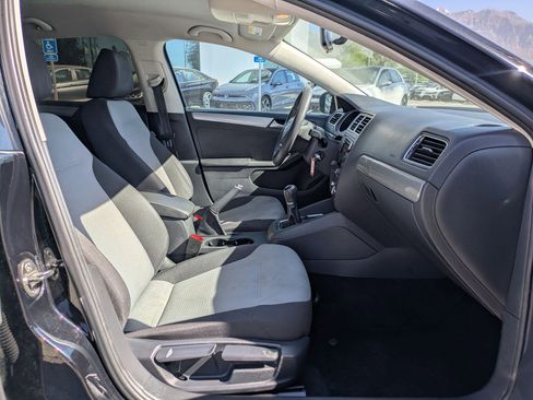 Used 2017 Volkswagen Jetta S FWD image 31